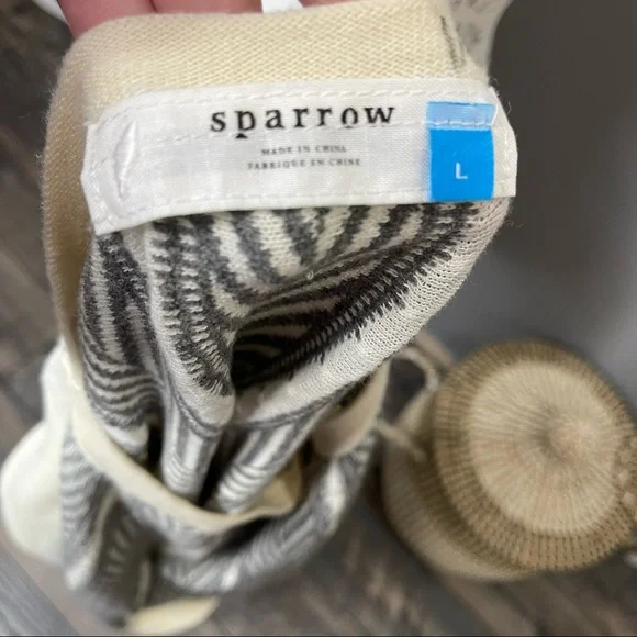Anthropologie Sparrow Knit Sweater Herringbone Women’s SZ Large Ivory Gray - Picture 5 of 5